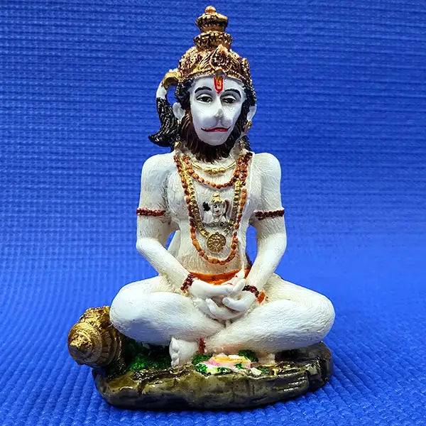 Aanjaneya Statue