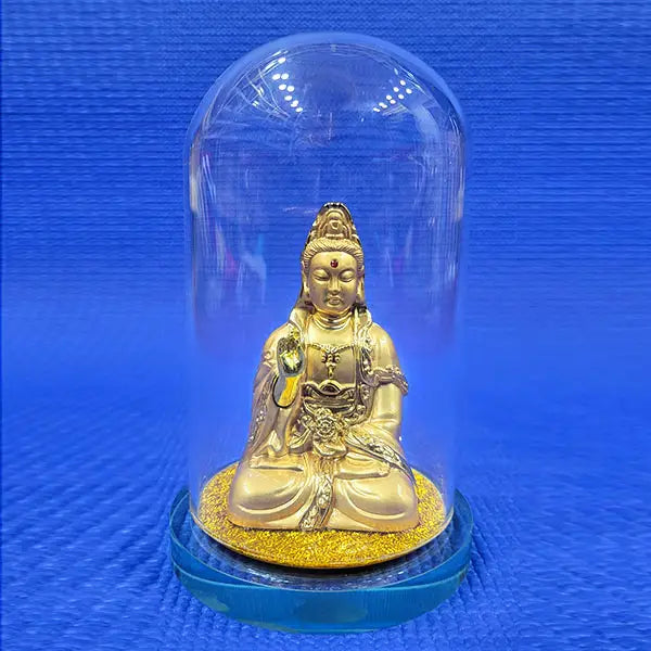 Gold Kwanyin wh Glass